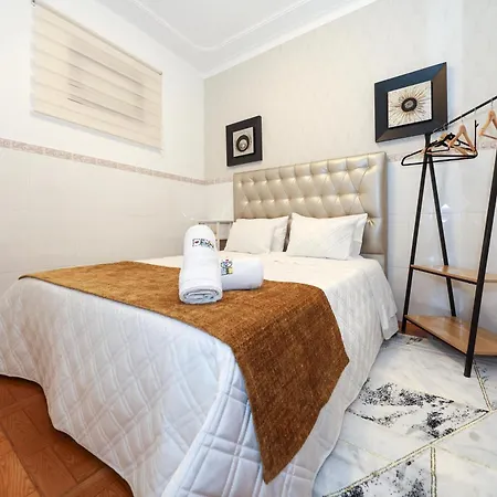 펜션 Dina House Quinzico 나자레