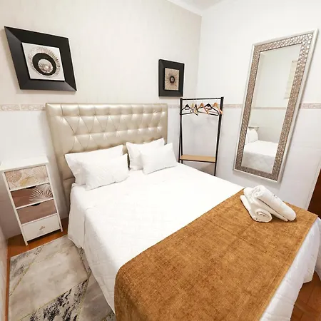 펜션 Dina House Quinzico 나자레