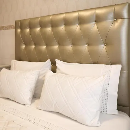 Dina House Quinzico 펜션 나자레