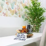 Dina House Quinzico
