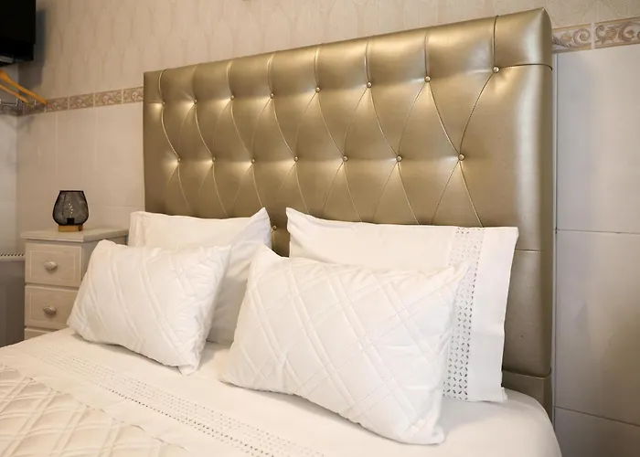 Dina House Quinzico 펜션 나자레